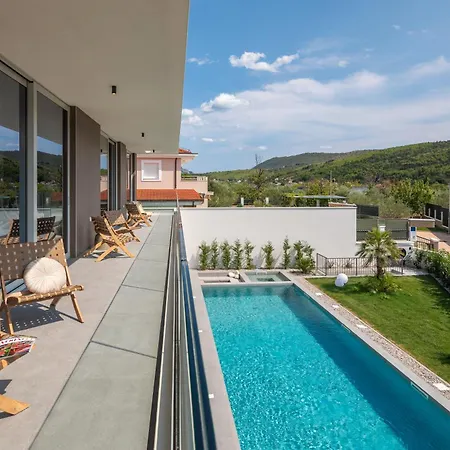 Zalu With Heated Pool Villa Srinjine